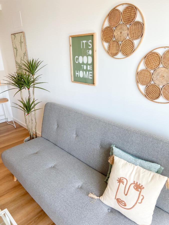 Cozy Studio With Sea Views เบนัลมาเดนา ภายนอก รูปภาพ